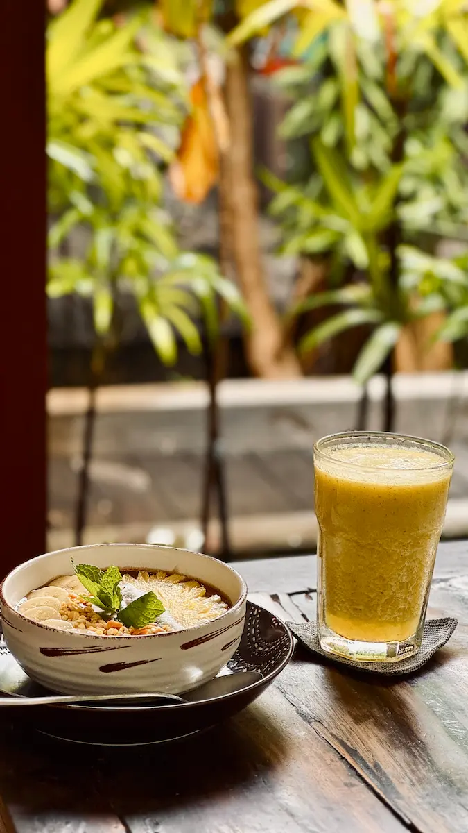 bali eco deli healthy brunch lembongan